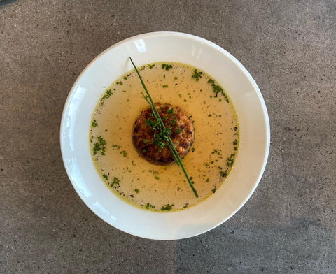 Rezept VIDEO: Tiroler Kaspressknödel - TIROLISH