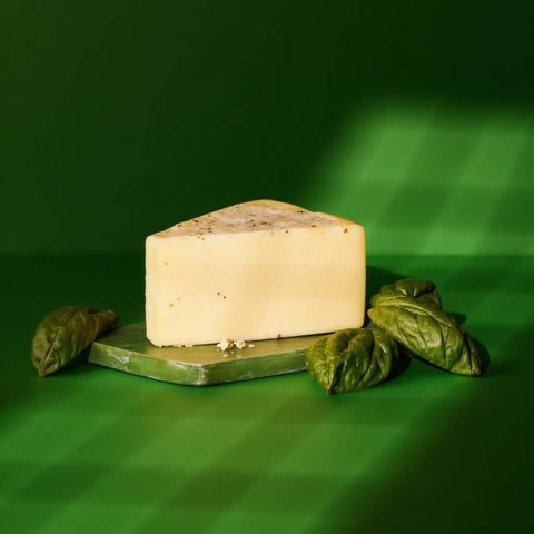 Affinage-Käse: Bockshornklee, Pfeffer, Chili